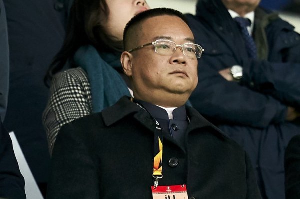 已投资超2亿欧！每体：陈雁升接近出售西班牙人 近日增资320