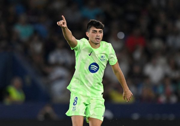 巴萨球员FC26评分：拉菲尼亚、佩德里90分最高，亚马尔89