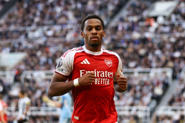 威尔希尔:我太喜欢廷伯了,除了五号位和守门员位置他都能胜任