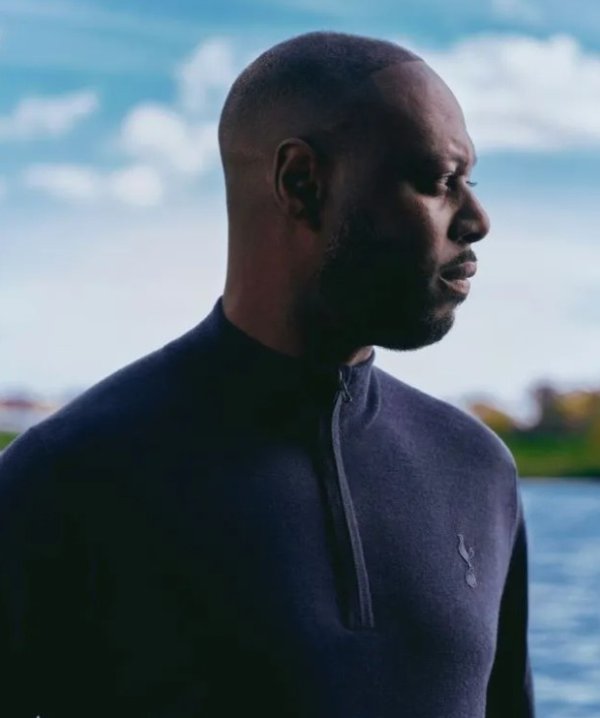 一条围巾140英镑，太阳报：热刺球迷对球队推出的高价周边不满