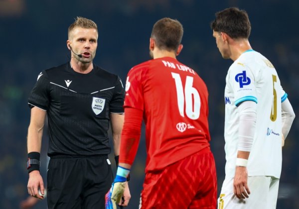 国米客战圣吉罗斯裁判    ：瑞典裁判    尼伯格执法，第