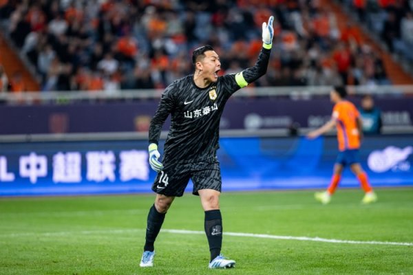 鲁媒：泰山队五外援出征浙江，王大雷和孙启航可以出战