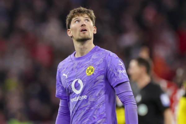 科贝尔：直觉很重要，今天我扑出对方十二码球靠的就是直觉