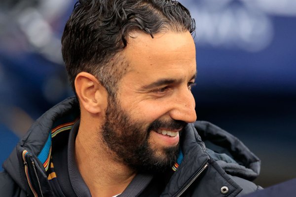 阿莫林：我的执教生涯大部分时候都在赢球，不会因为连胜而解压