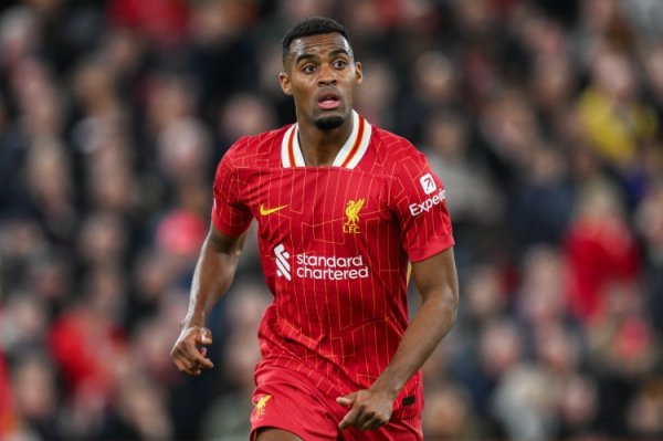 斯洛特：战皇马赫拉芬贝赫应该能出场，但还要看一下他的感觉如何